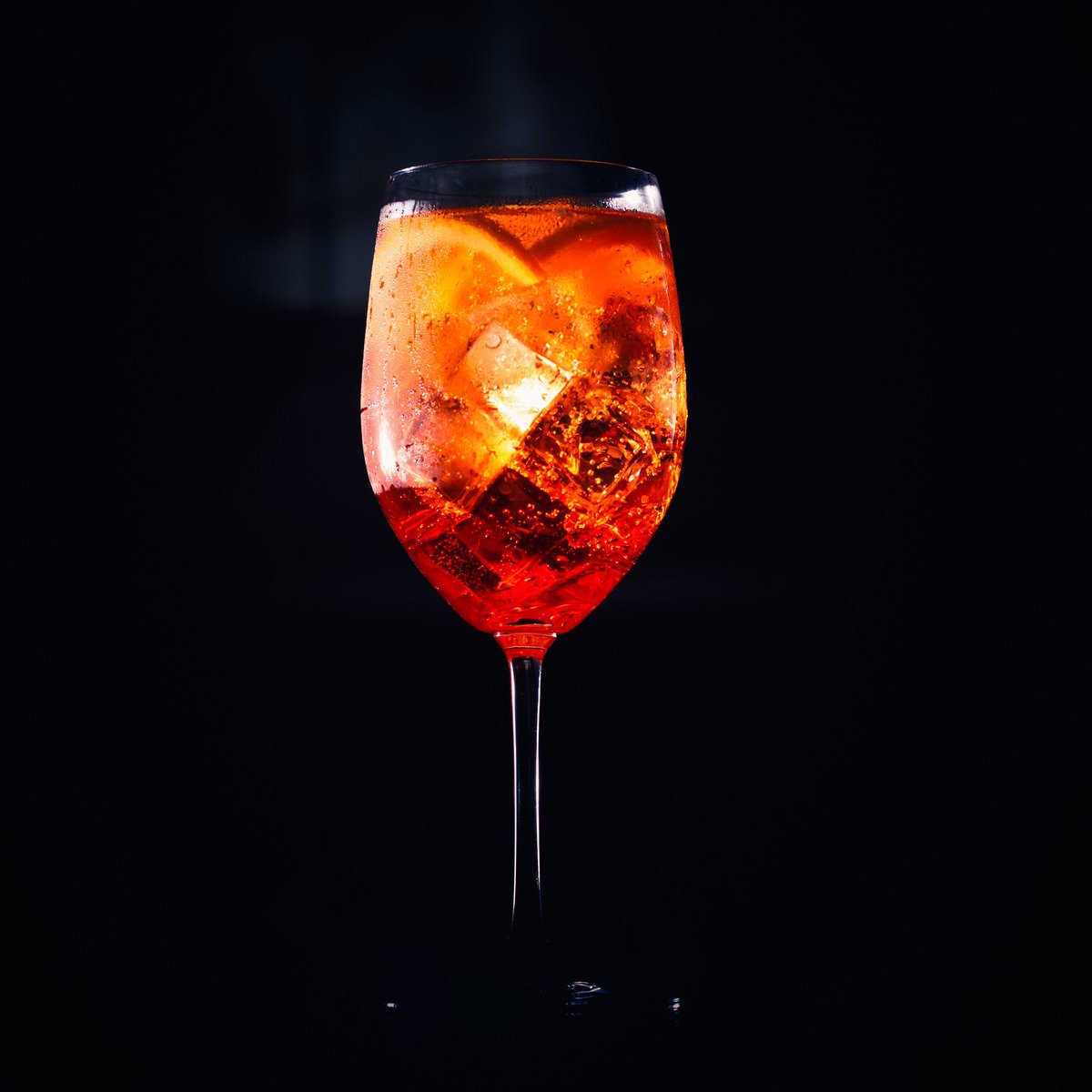 An Aperol Spritz cocktail